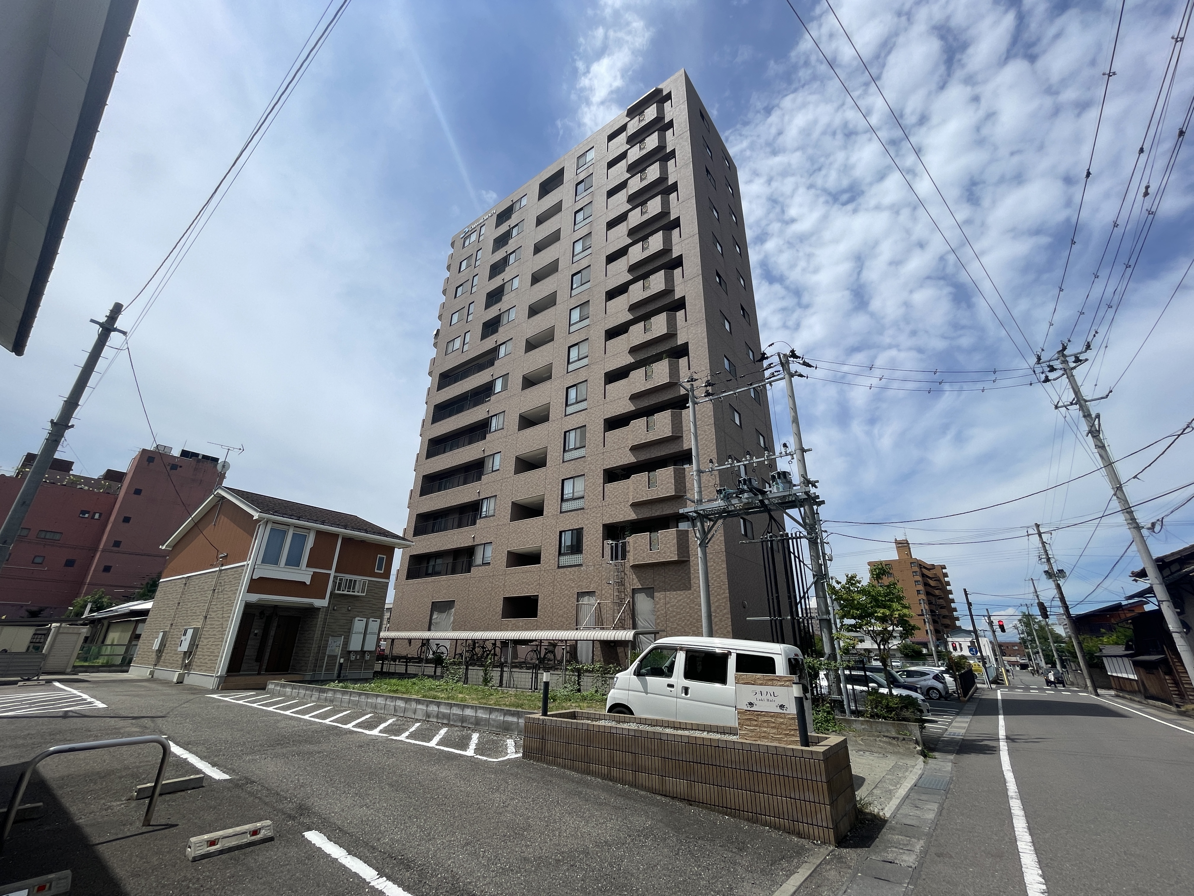 新規預かり物件情報！【会津若松市マンション　ネオグランデ上町】不動産売却の事なら売却の窓口へ！